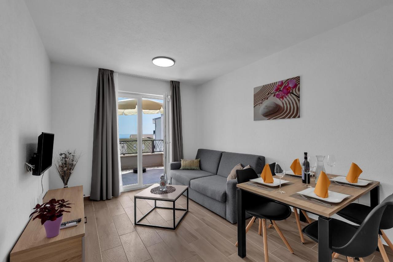 Barisimo - Exklusiv * Makarska